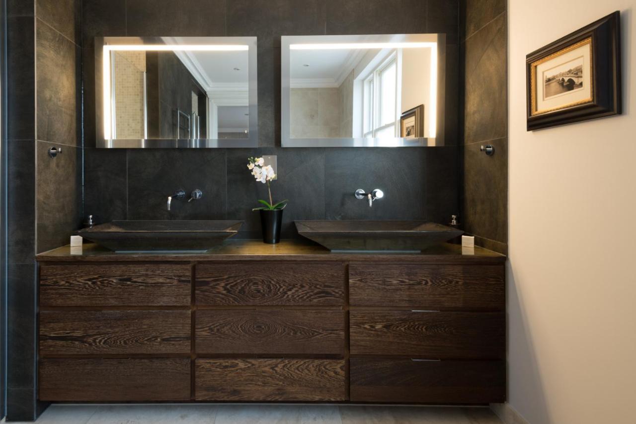 ריצ'מונד Breathtaking Putney Home With Gorgeous Garden מראה חיצוני תמונה