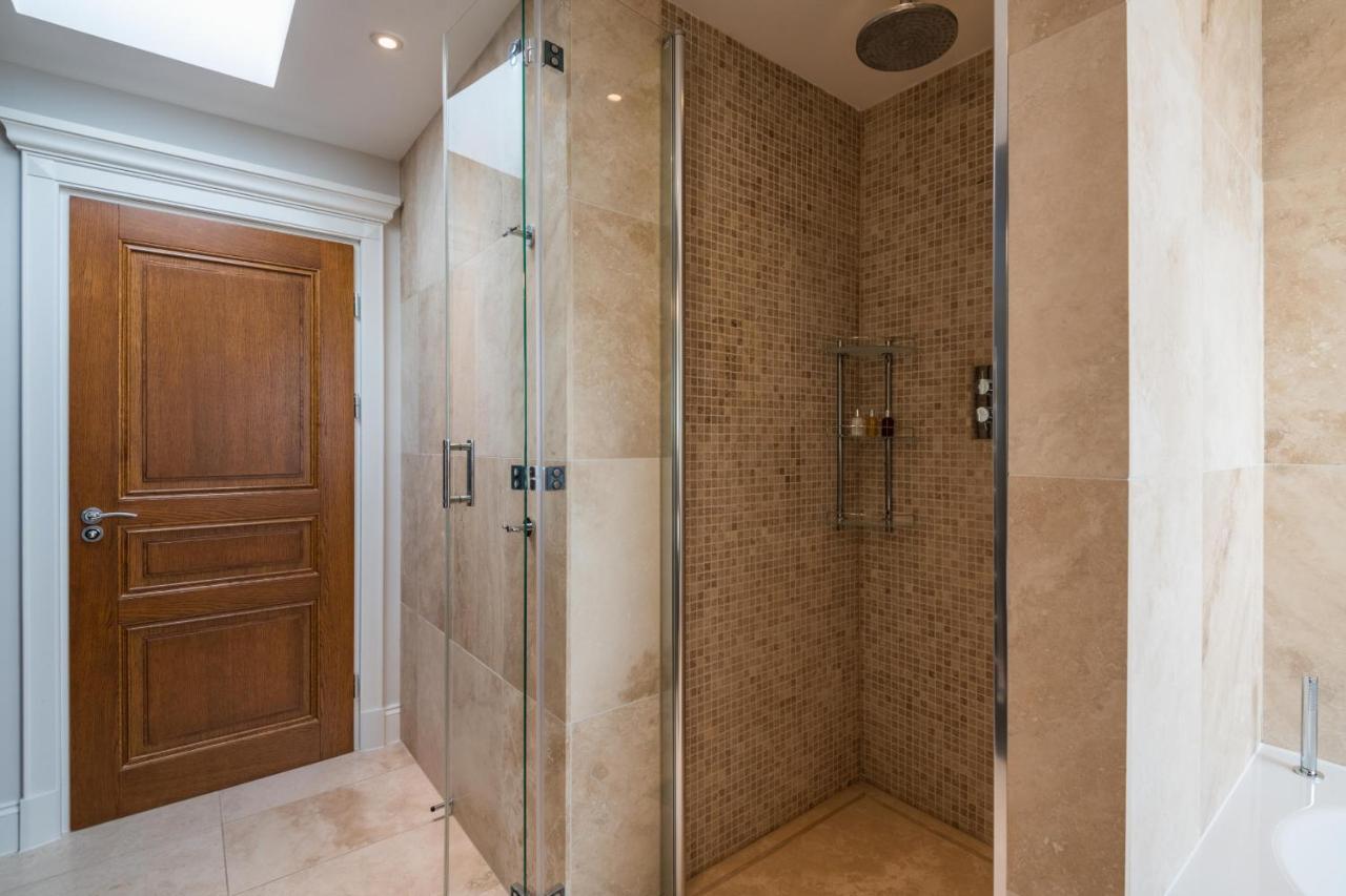 ריצ'מונד Breathtaking Putney Home With Gorgeous Garden מראה חיצוני תמונה