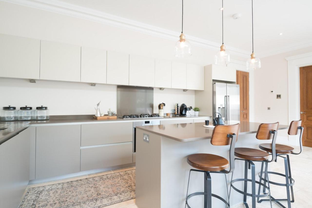 ריצ'מונד Breathtaking Putney Home With Gorgeous Garden מראה חיצוני תמונה
