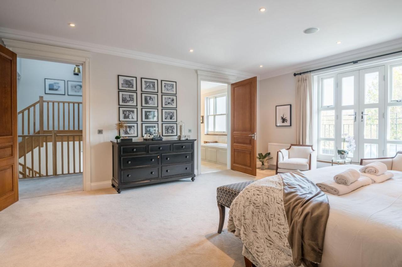 ריצ'מונד Breathtaking Putney Home With Gorgeous Garden מראה חיצוני תמונה