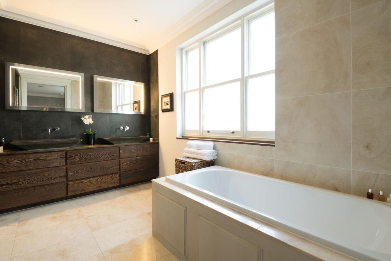 ריצ'מונד Breathtaking Putney Home With Gorgeous Garden מראה חיצוני תמונה