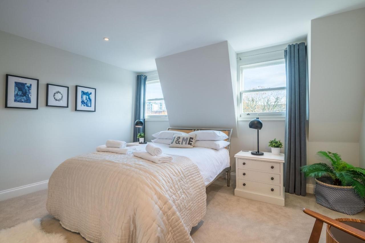 ריצ'מונד Breathtaking Putney Home With Gorgeous Garden מראה חיצוני תמונה